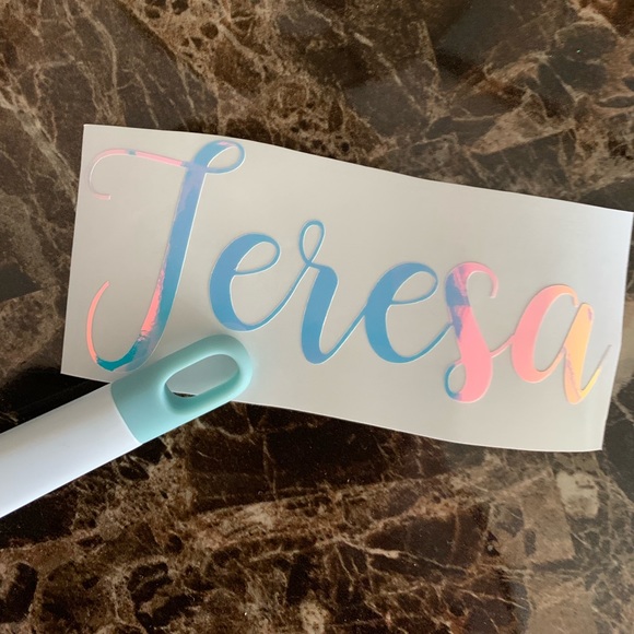 Fun! Hologram First Name Teresa Decorate Yeti ! - Picture 2 of 6